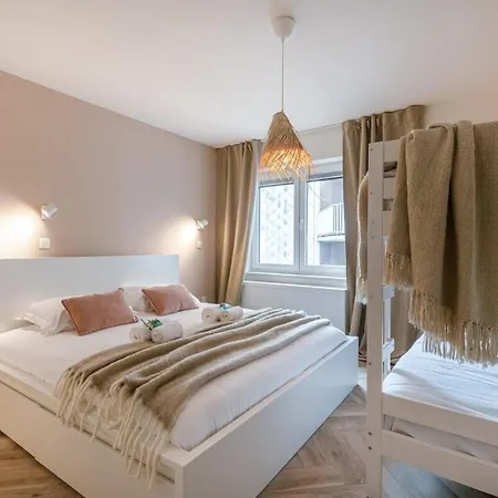 Juan - Modern In With 2 Bedrooms * Остенде